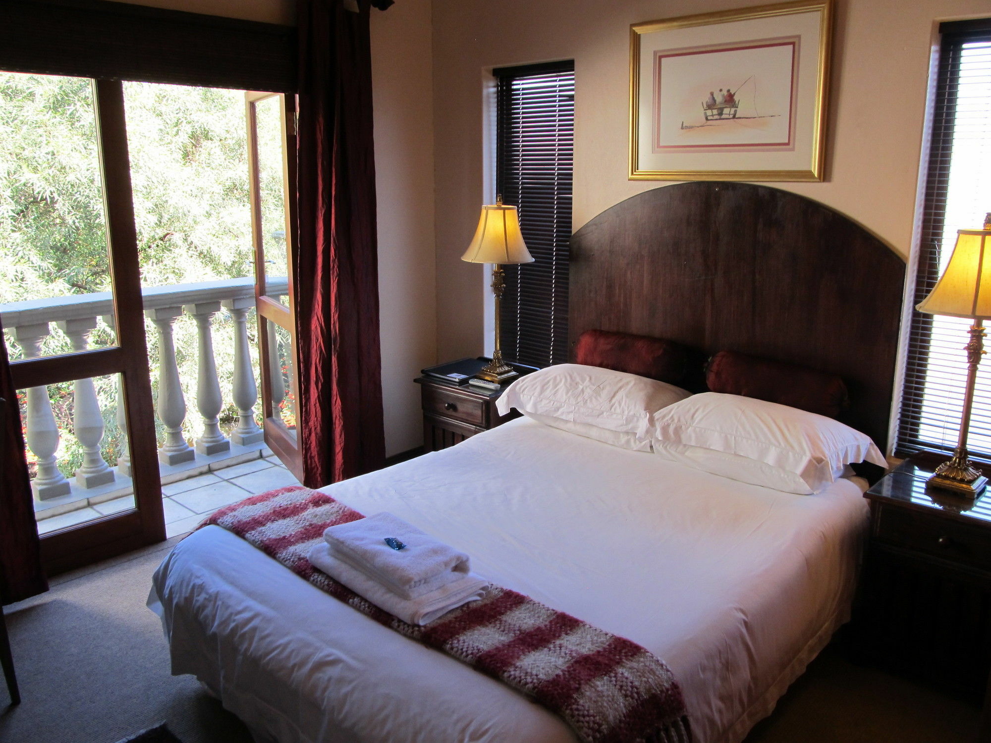 Villa Lugano Guesthouse โจฮันเนสเบิร์ก ภายนอก รูปภาพ